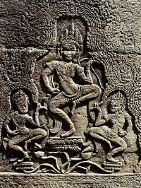 Апсары Ангкора