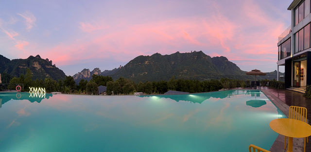 圍爐煮茶配峰林雪景 圍爐煮茶配峰林雪景