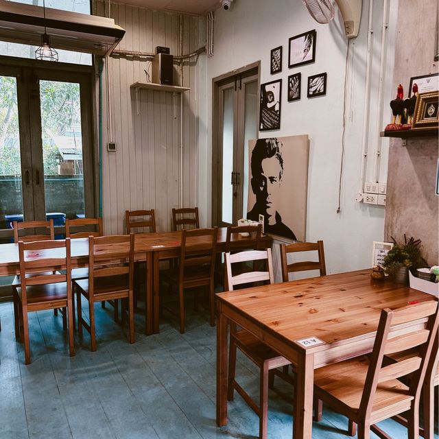 Prinze Melon Food & Coffee  ตลาดน้ำบางน้ำผึ้ง