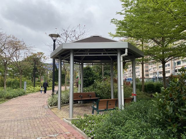 有歷奇設施嘅市區公園