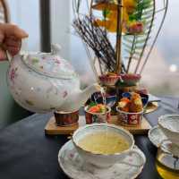 望住維港靚景享受精緻日式tea set🌸