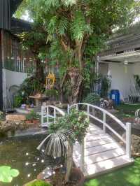 เวคอัพ คาเฟ่ - ทางไปสะพานหิน