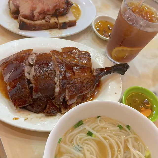 🍗 一樂燒鵝 - 中環必試燒鵝好滋味！🔥