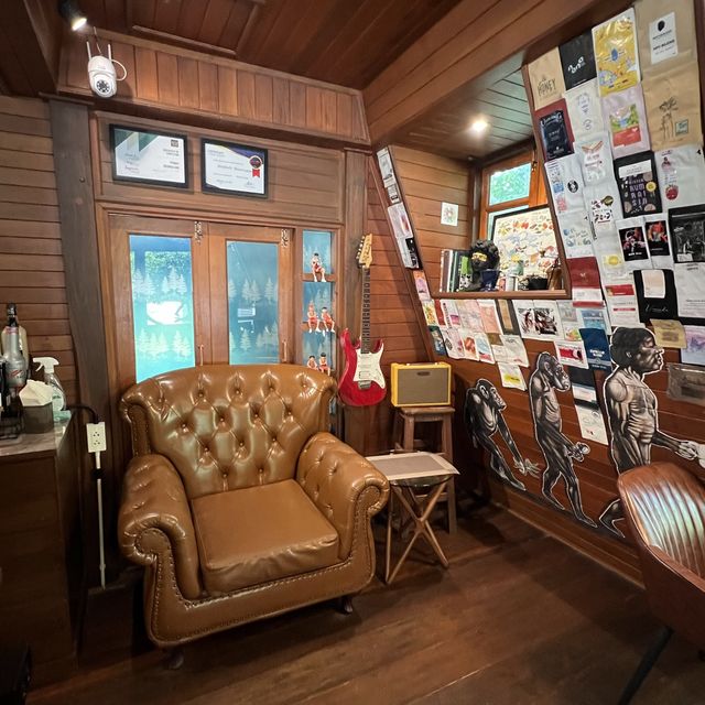 Road Dripper ร้านกาแฟเล็กๆ รสชาตดี ชาเขียวอร่อย