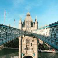 Climbing Tower Bridge, London 🇬🇧