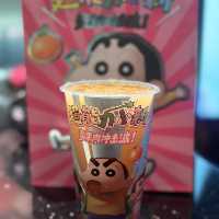 北上覓食！奈雪的茶x蠟筆小新｜限定周邊