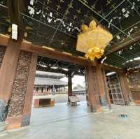 Higashi Hongan-ji: Serenity in Kyoto