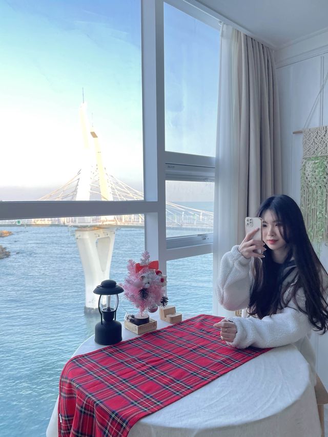 연말, 크리스마스 감성 7만원대 오션뷰 가성비 숙소 