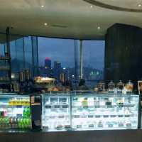 九龍海逸君綽酒店 ，大堂超級富麗堂皇！