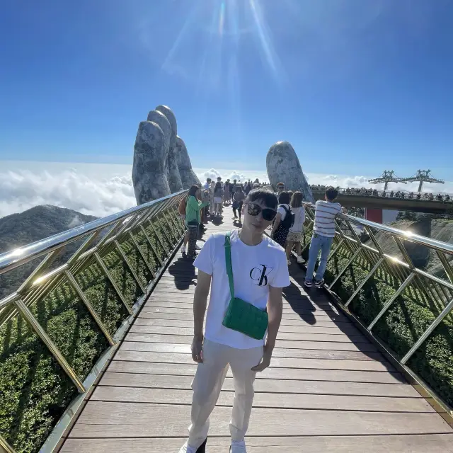 越南🇻🇳巴拿山 ｜慢步在佛手橋的雲端上☁️自由行🚶🏼