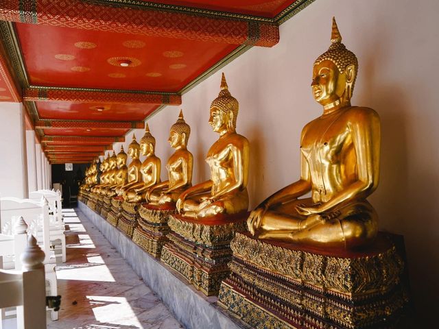 ไหว้พระขอพร เสริมความปัง วัดพระเชตุพนฯ 
