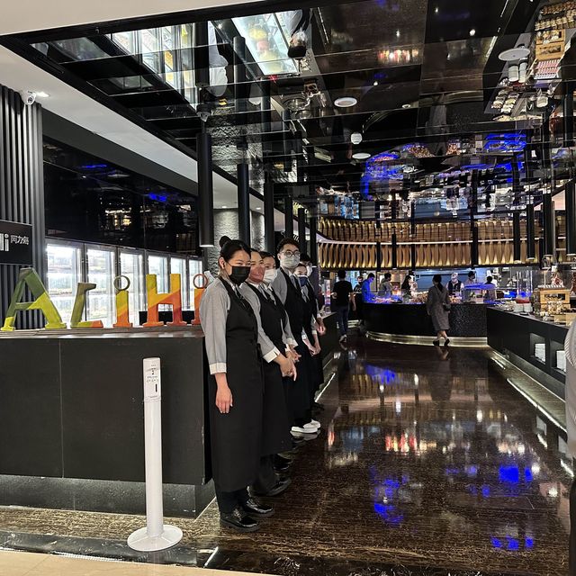 【 2023 台南美食 】阿力海自助式吃到飽 ALiHi 鱈場蟹 龍蝦 吃到飽