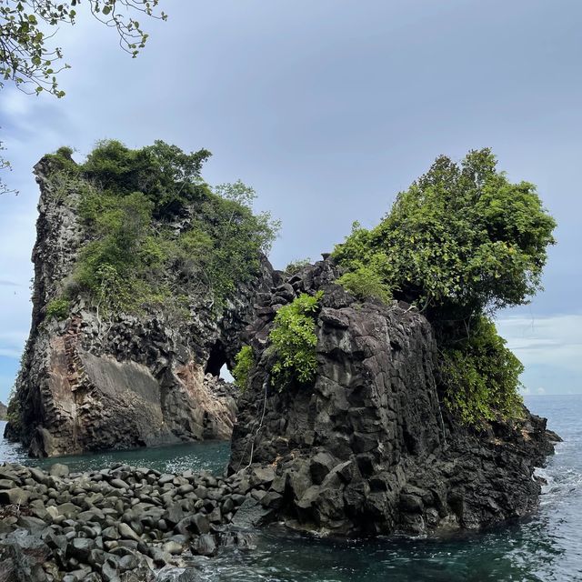 Wisata Goa Sarang