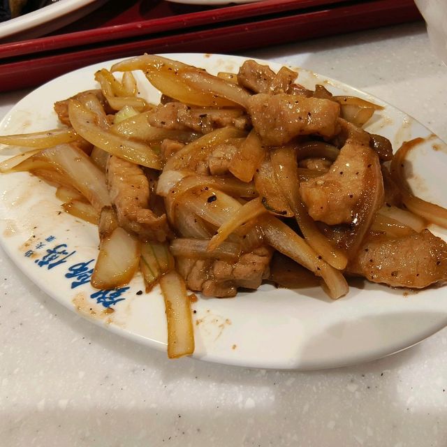 高雄左營-百味家常菜|鄧師傅|（CP值高的百貨美食）