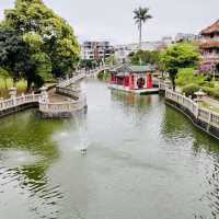 🌟竹林山觀音寺｜香火鼎盛 華麗又沉靜廟宇 周圍有腹地廣大的公園