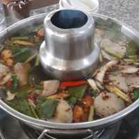 ตลาดไทยย้อนยุคบ้านระจัน