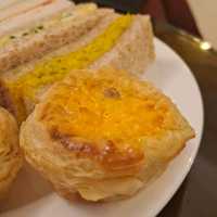 YOUR ENGLISH AFTERNOON TEA EXPERIENCE