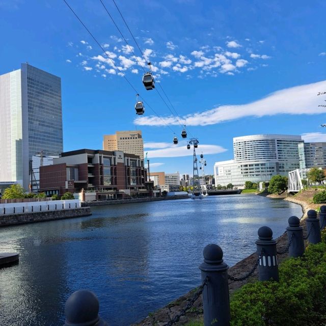【オススメ散歩コース】　日本大通り駅から桜木町駅