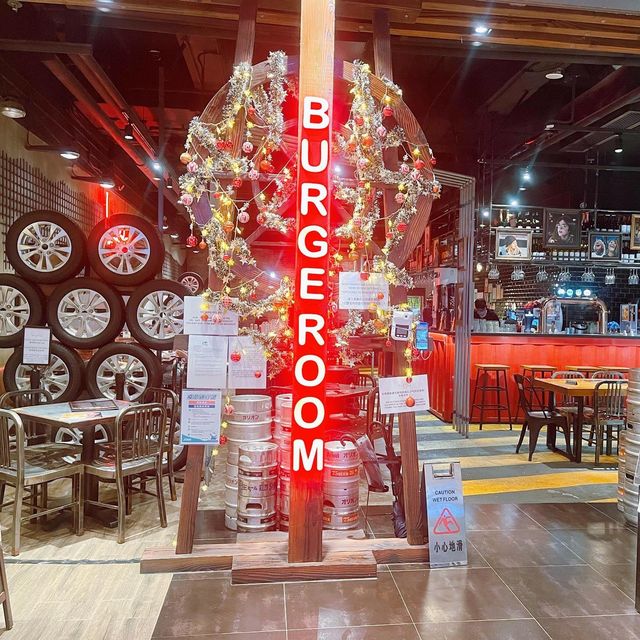 型格工業風🇺🇸邪惡😈巨型大漢堡🍔 🌸Burgeroom（尖沙咀）