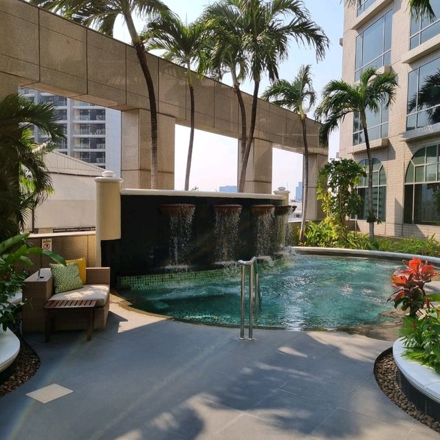 Swimming Pool @ Conrad Bangkok