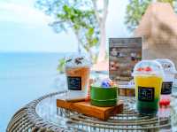 Hilltop By Sinae Phuke คาเฟ่สุดชิว วิวทะเล