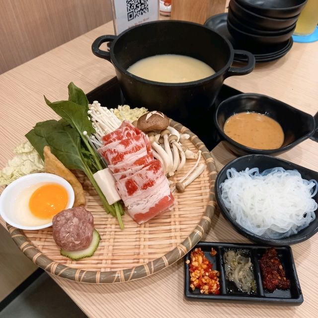 食住靚嘅骨膠原美人鍋