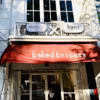 【インドネシア】ケーキが絶品“Baked By Rossa & Hana Roastery”