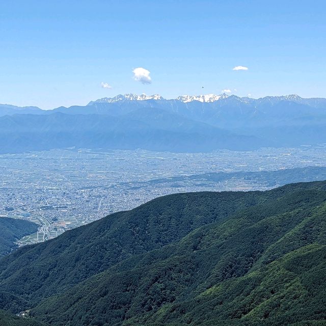 日本とは思えない牧歌的な世界で爽快トレッキング