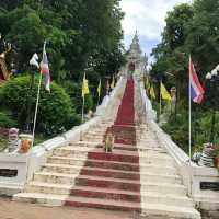 ไหว้สาพระธาตุดอยเล็ง เมืองน่าน