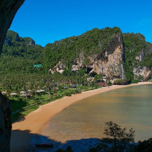 ที่พักกระบี่ วิวสุดว้าวว Tinidee Hideaway Tonsai 