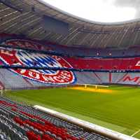 독일을 상징하는 세계적인 축구클럽 바이에른 뮌헨의 홈구장, 알리안츠 아레나⚽️