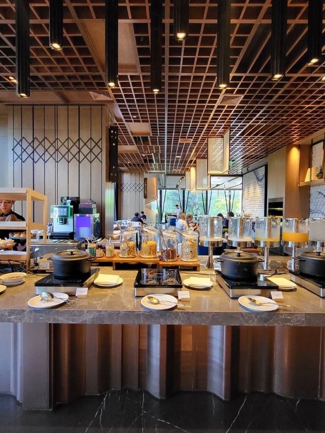 โรงเเรมใหม่กลางกรุง dusitD2 Bangkok
