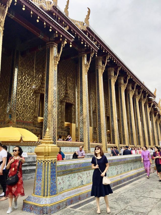 Hidden Temples Exploration in Bangkok 