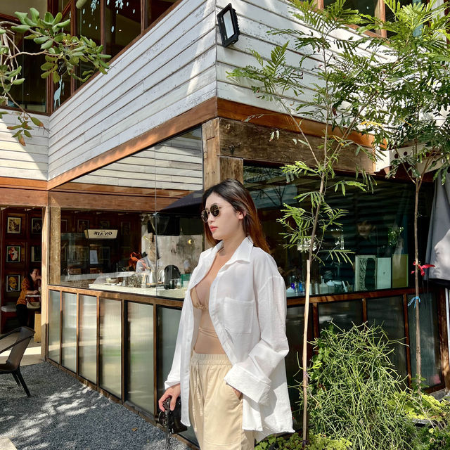 Way Coffee House คาเฟ่ Good Vibes ริมทะเลบางแสน 🍹