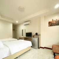 Cottage Pine Rayong Resort & Café 