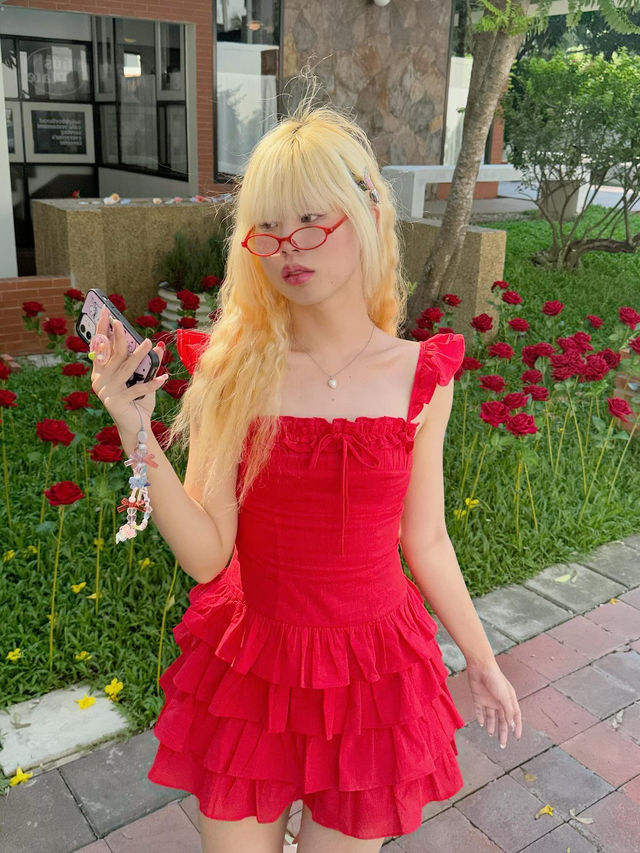 HUUS PLATE 🌹✨ คาเฟ่ที่เปลี่ยนธีมทุกเทศกาล💓