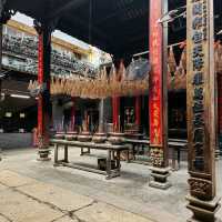 Thien Hau Temple: Must visit in HCMC