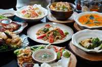 ร้านอาหารวีแกน เข้ม-ข้น พาหุรัด