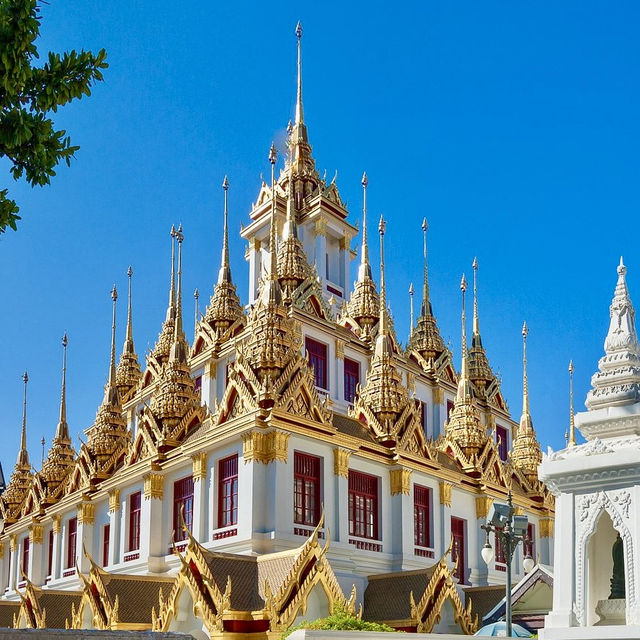 🔔Exploring the Majestic Golden Mount in Bangkok! 🔔✨ 