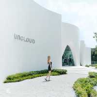 UNCLOUD คาเฟ่โทนสีขาวดีไซน์สะดุดตา บางแสน