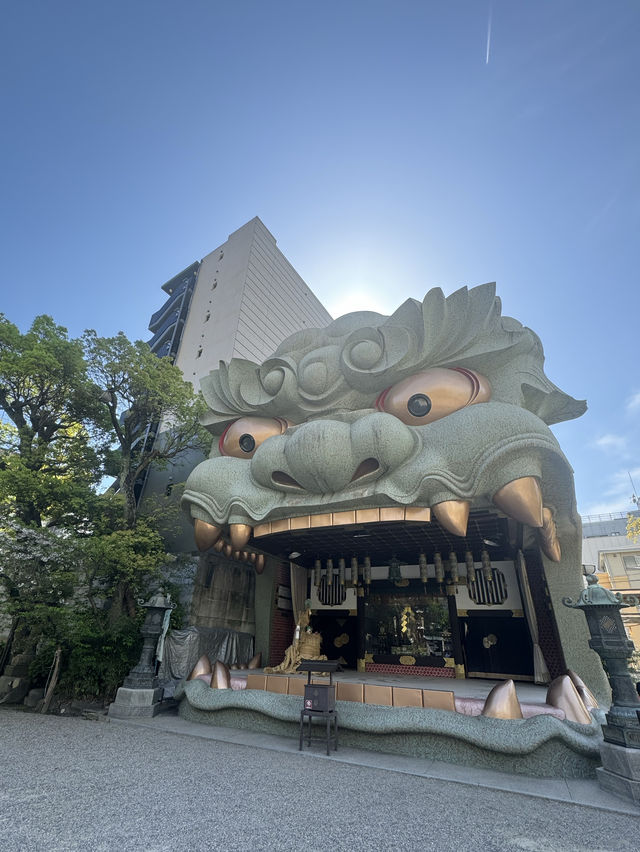 【大阪観光】大きな口の獅子殿が迫力満点の神社⛩