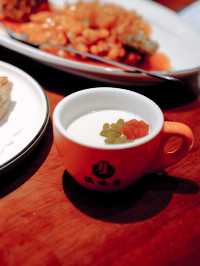 【京味張．北京烤鴨店】：古典風味，烤鴨口碑好