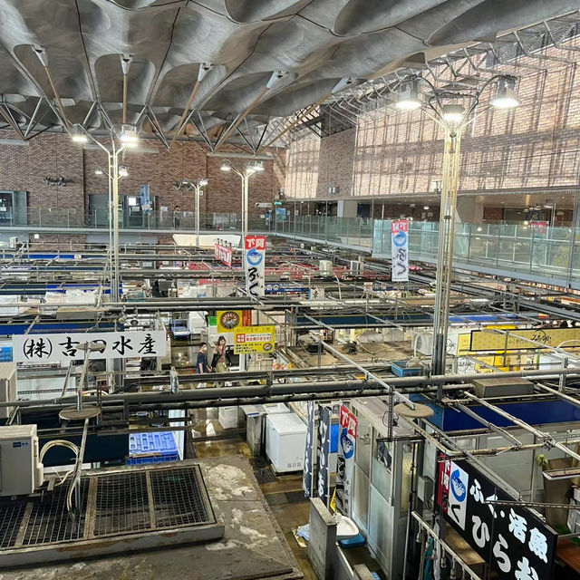 岡田漁港：海鮮美食之旅，物超所值