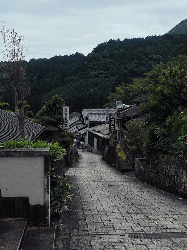 Strolling around Okawachiyama village