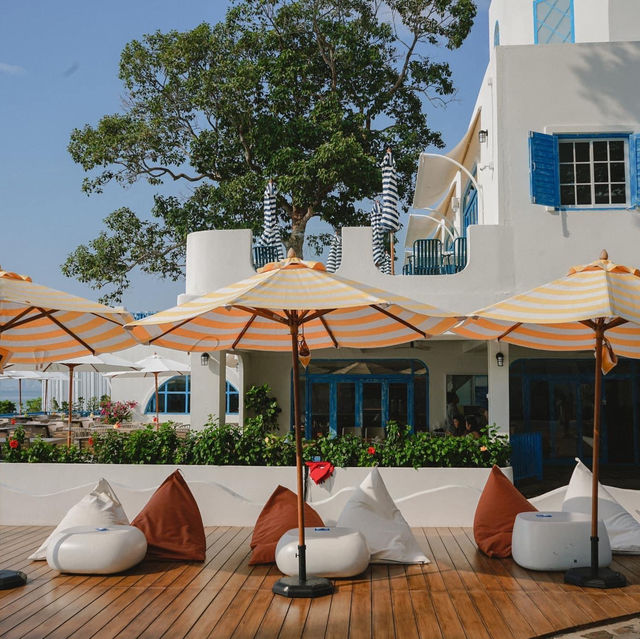 Sea Of Love Pattaya คาเฟ่สไตล์ซานโตรินี 