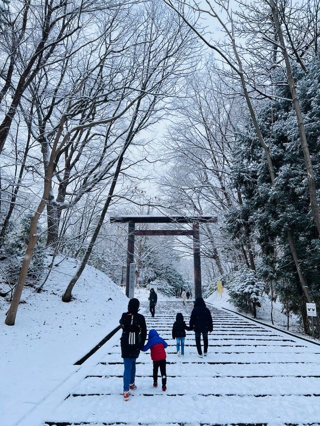 Hokkaido Jingu | Shinto shrine in Sapporo, Japan.