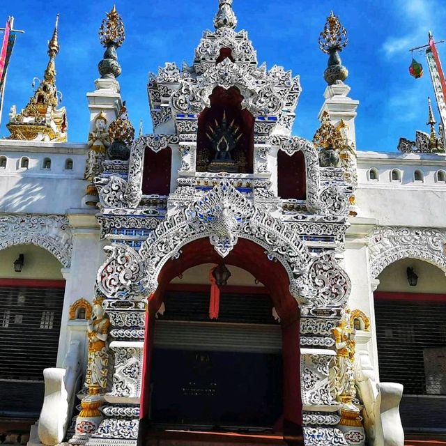 วัดมิ่งเมือง กราบสักการะหลวงพ่อพระศรีมิ่งเมือง