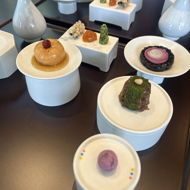 【東京/成城学園前】70種類以上の食材を使用した韓菓子コース　보석（HOSEKI）