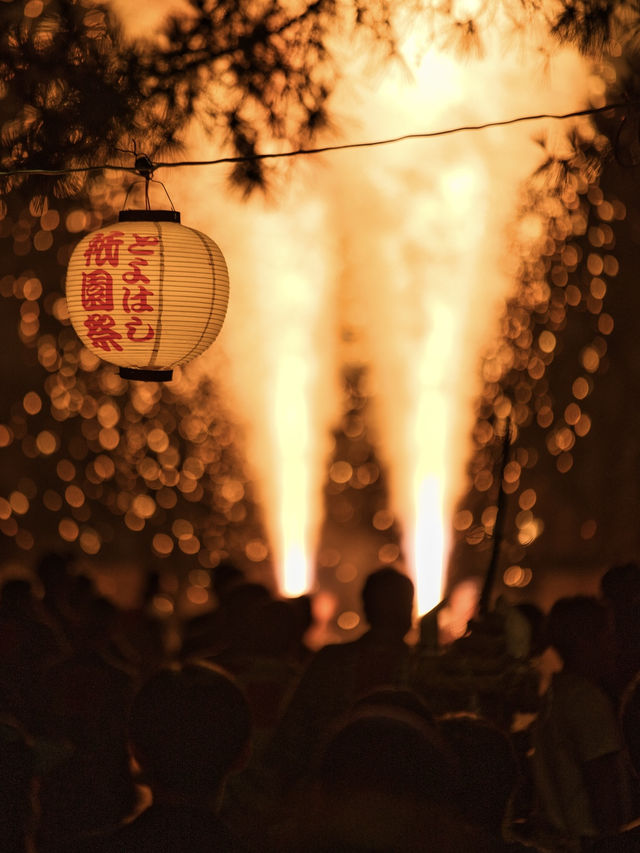 江戸時代の三大花火を受け継ぐ手筒花火発祥の地‼️大迫力の光景を見に行こう🎇
