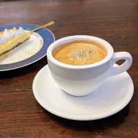 台南-隱身安平老街的法國傳統手工甜點店：La Belle Maison Cafe